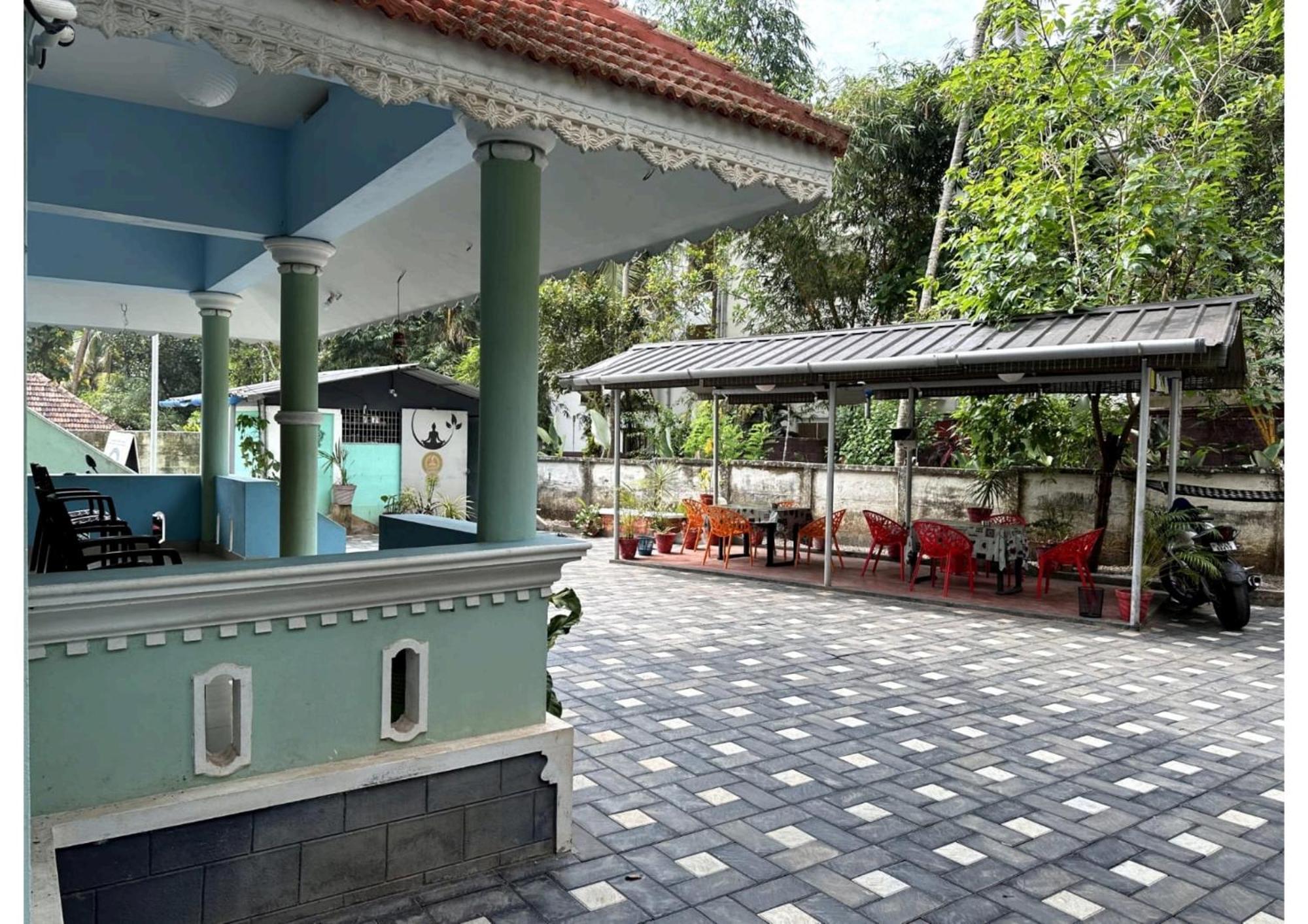 Standard Stay Varkala Exteriör bild